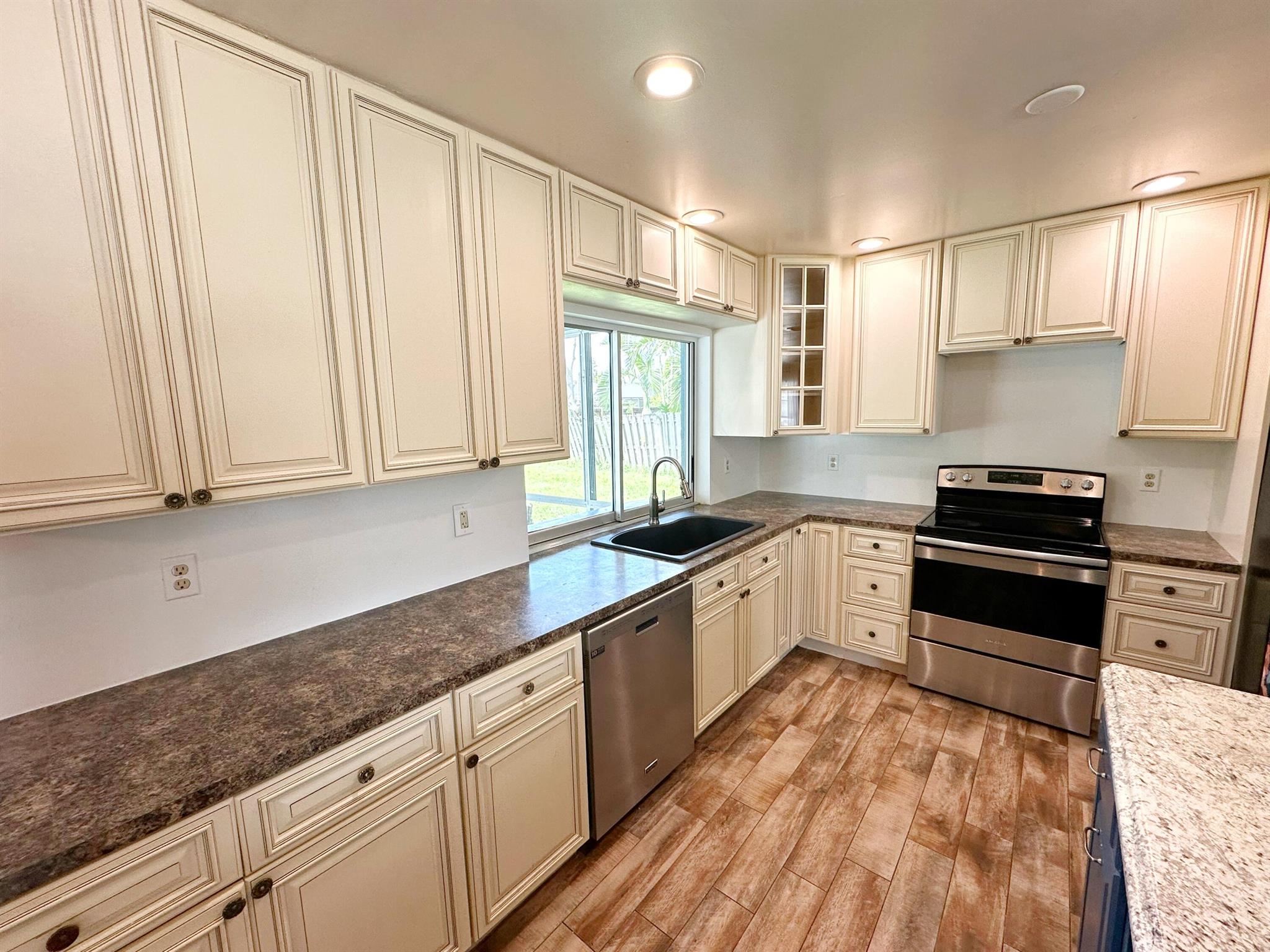 PORT ST LUCIE SECTION 24 - Residential