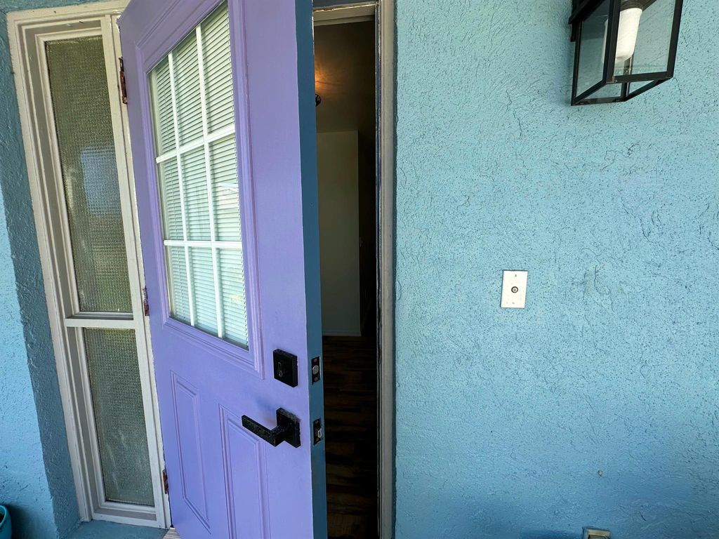 Photo of 318 SE Bayview Terrace, Port Saint Lucie, FL 34983 (MLS # R11111707)