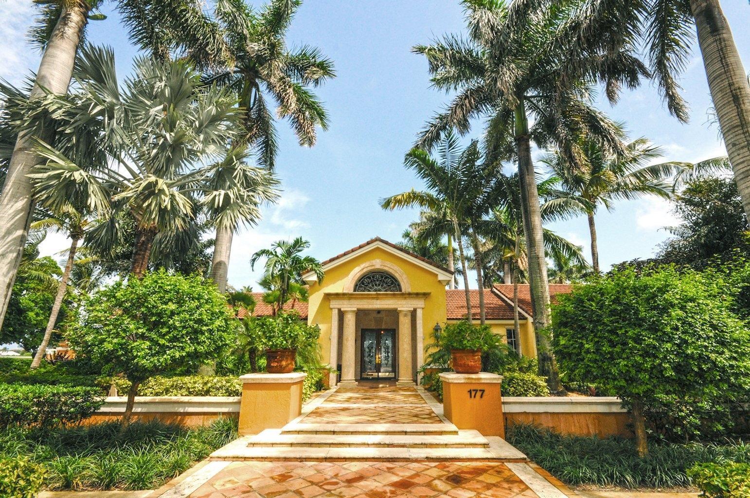 YACHT CLUB ON THE INTRACO - Residential Lease