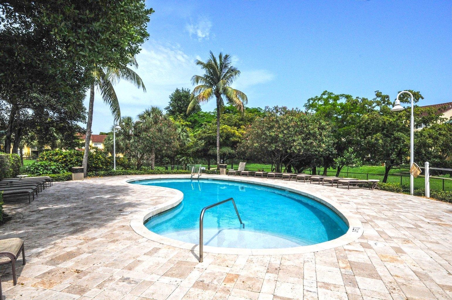 YACHT CLUB ON THE INTRACO - Residential Lease