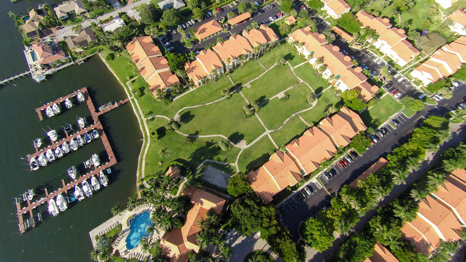YACHT CLUB ON THE INTRACO - Residential Lease
