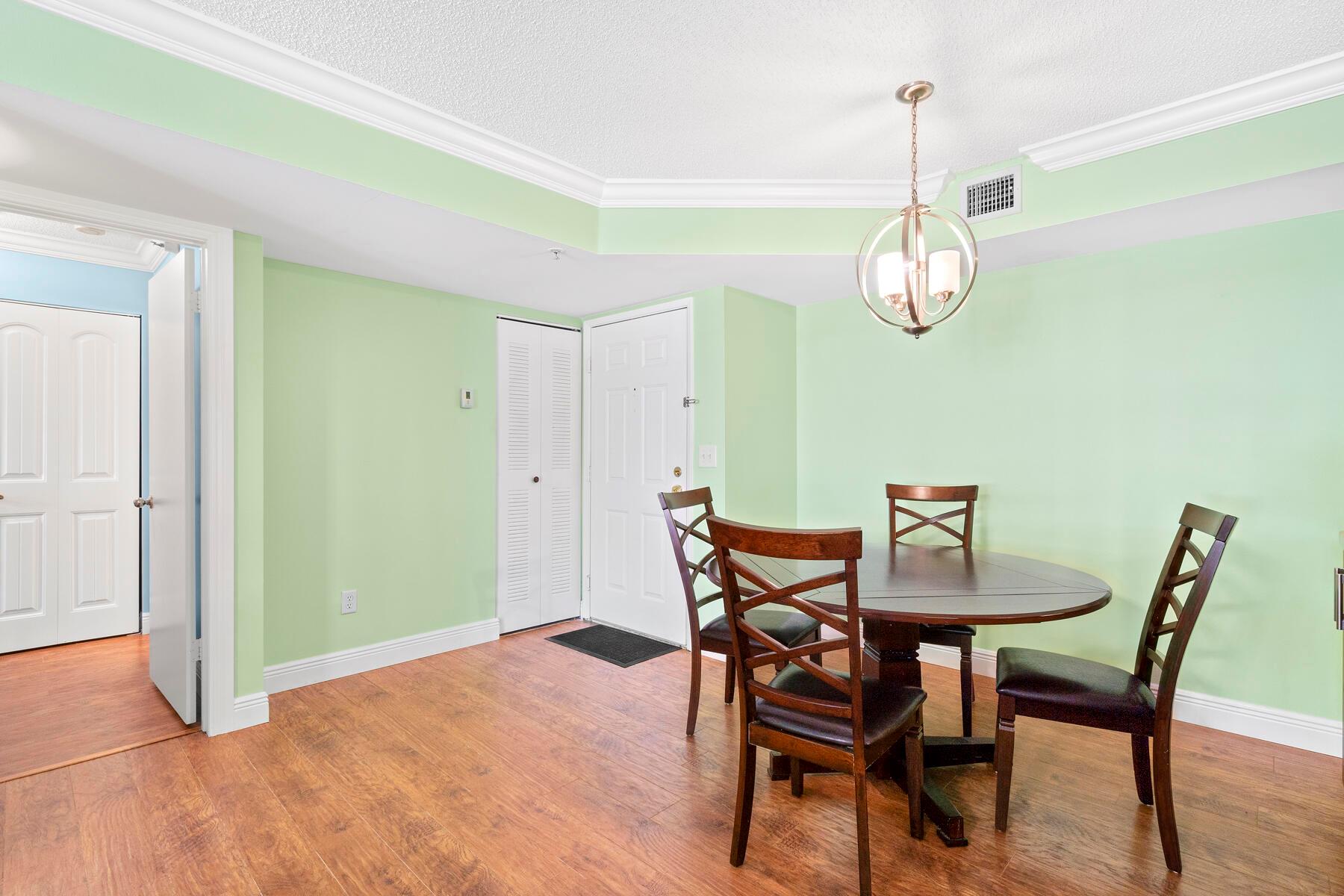 YACHT CLUB ON THE INTRACO - Residential Lease