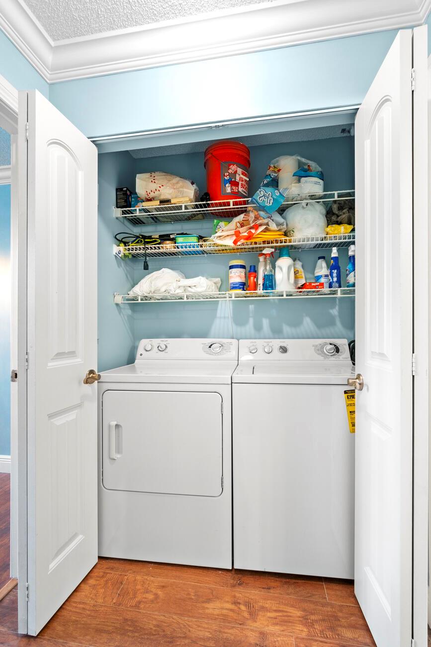 YACHT CLUB ON THE INTRACO - Residential Lease