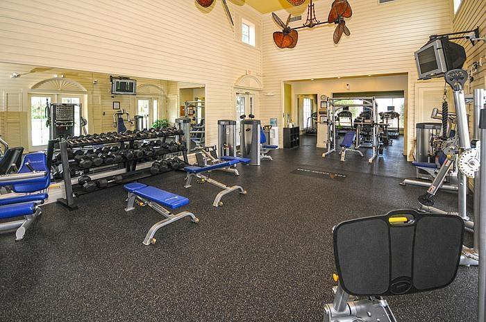 YACHT CLUB ON THE INTRACO - Residential Lease