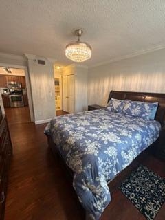 YACHT CLUB ON THE INTRACO - Residential Lease