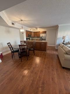 YACHT CLUB ON THE INTRACO - Residential Lease