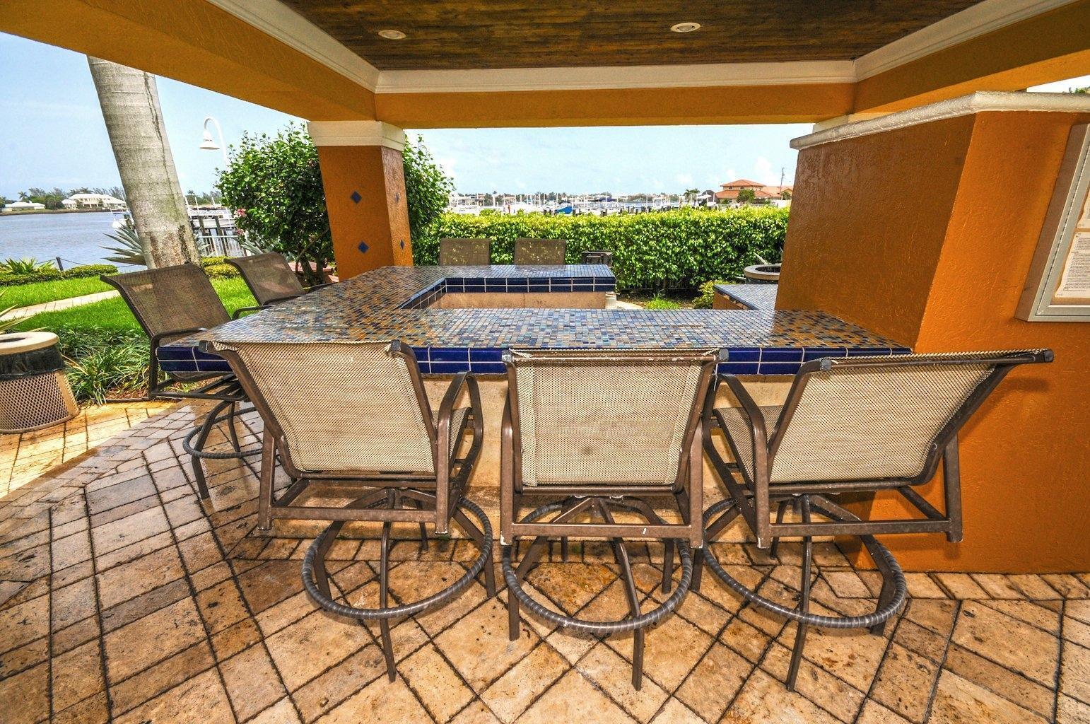 YACHT CLUB ON THE INTRACO - Residential Lease