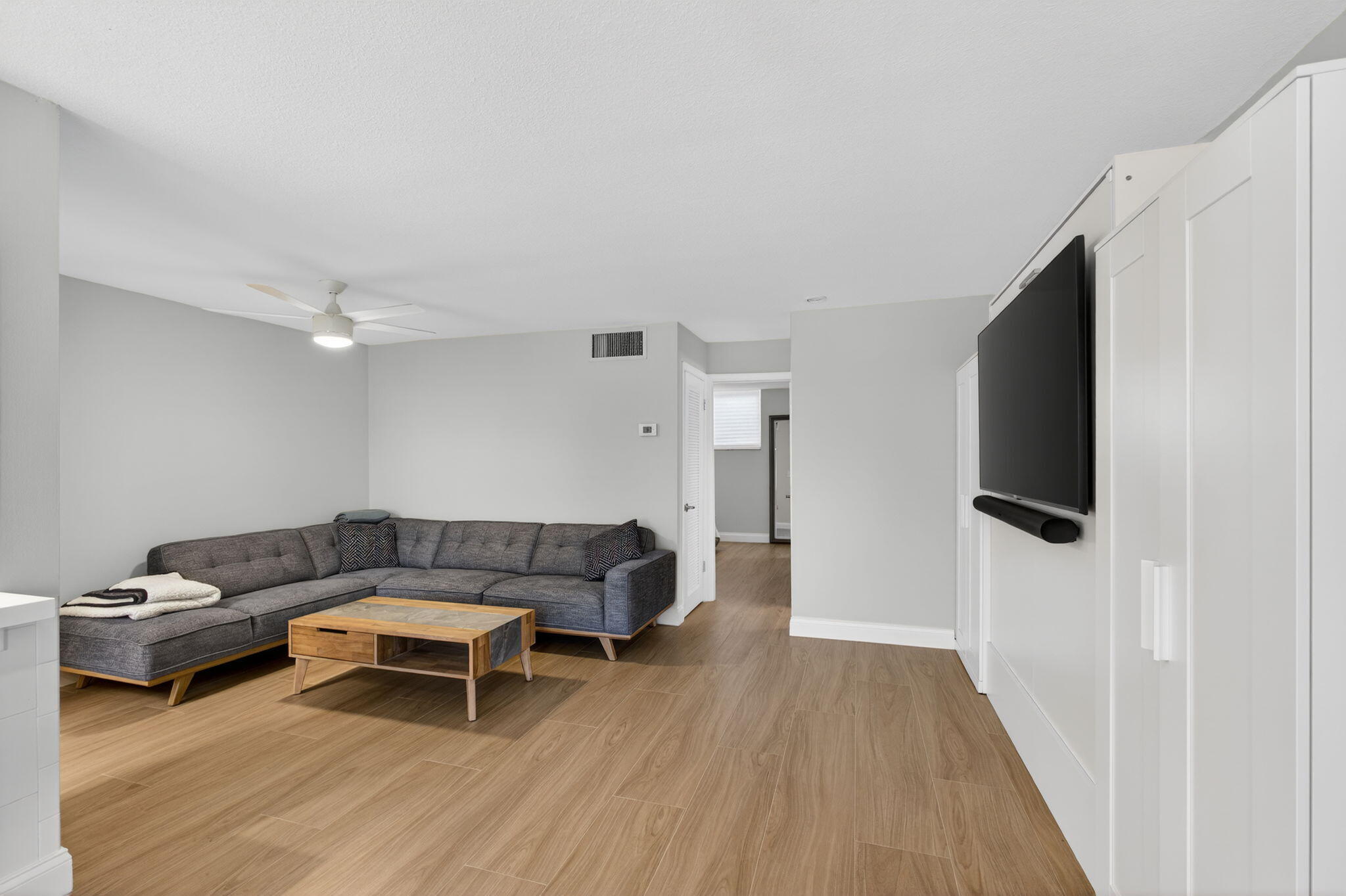 PARADISE VILLAS CONDO - Residential