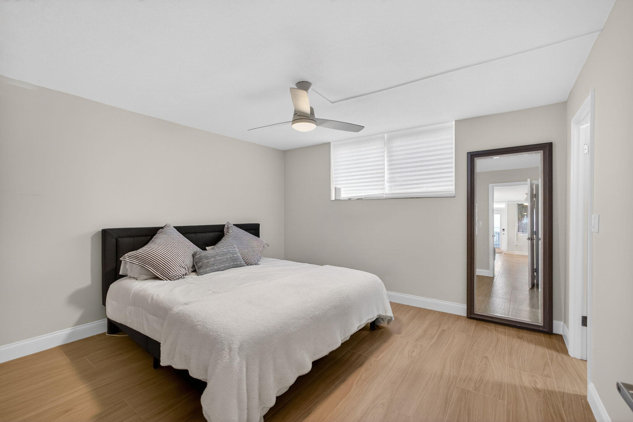 PARADISE VILLAS CONDO - Residential