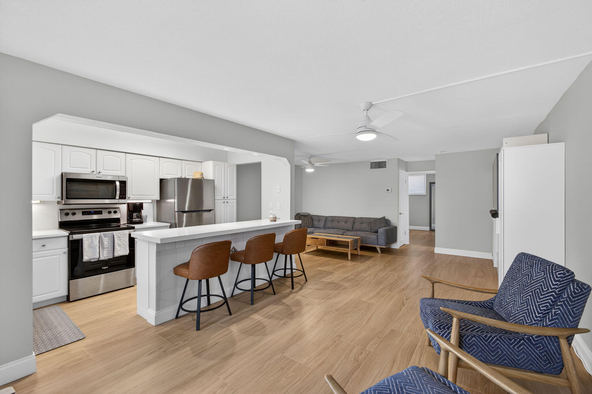 PARADISE VILLAS CONDO - Residential