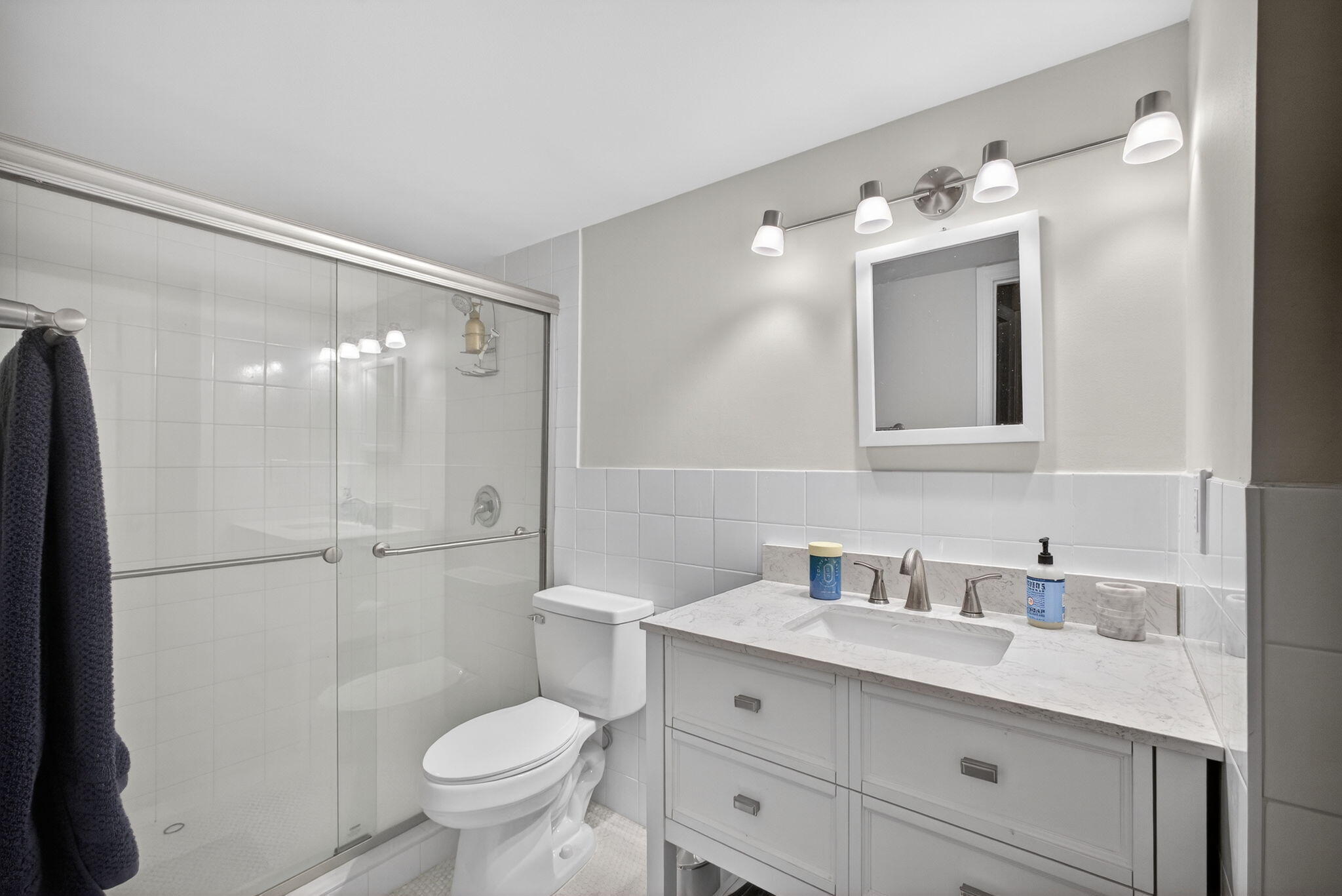 PARADISE VILLAS CONDO - Residential