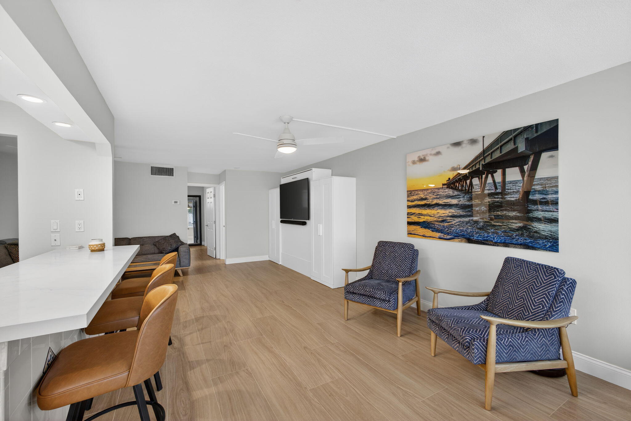 PARADISE VILLAS CONDO - Residential