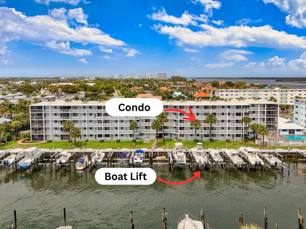 Photo of 108 Paradise Harbour Boulevard #305, North Palm Beach, FL 33408 (MLS # B26003998)