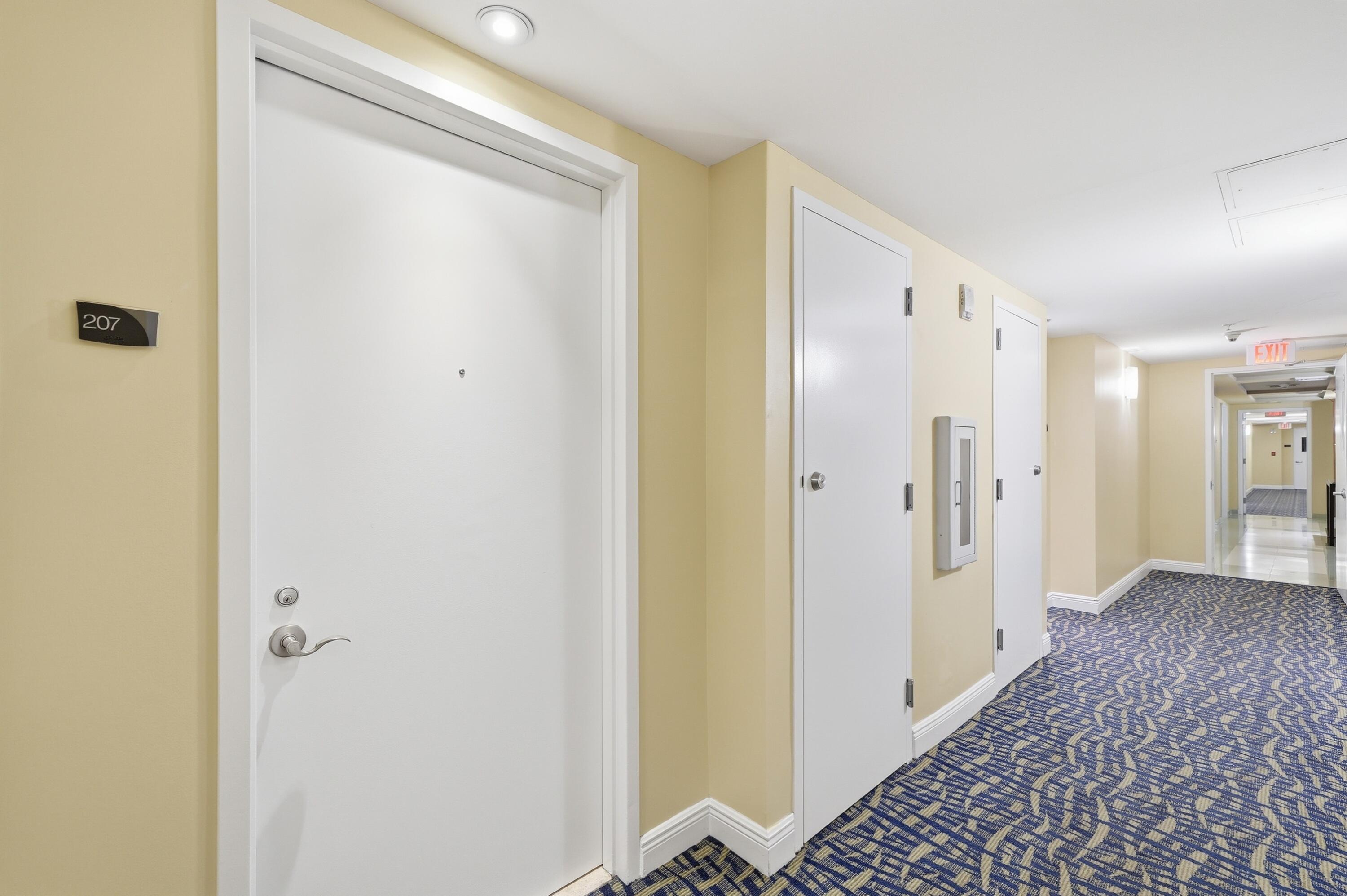 DUO CONDOMINIUM EAST - Residential