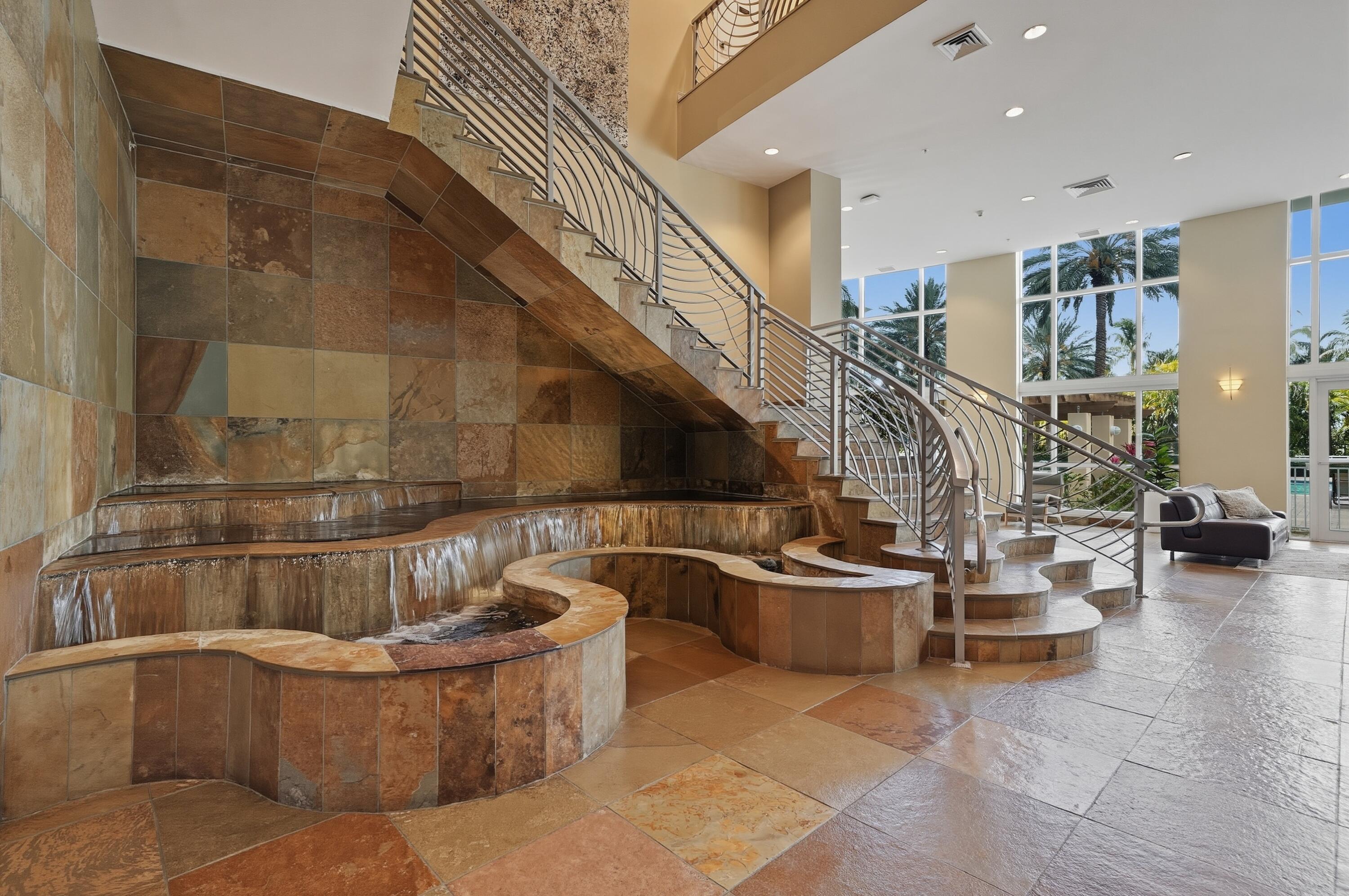 DUO CONDOMINIUM EAST - Residential
