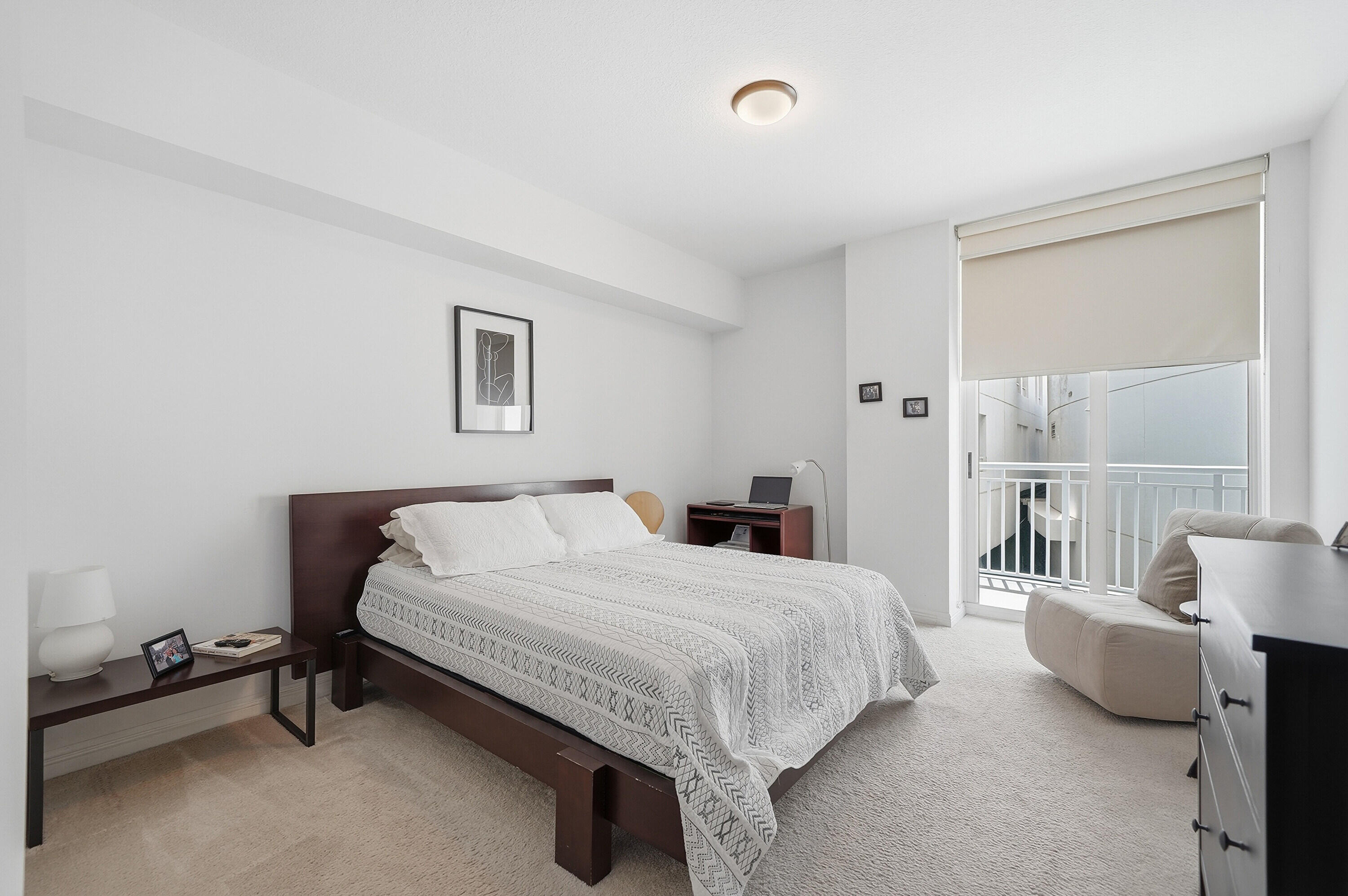 DUO CONDOMINIUM EAST - Residential