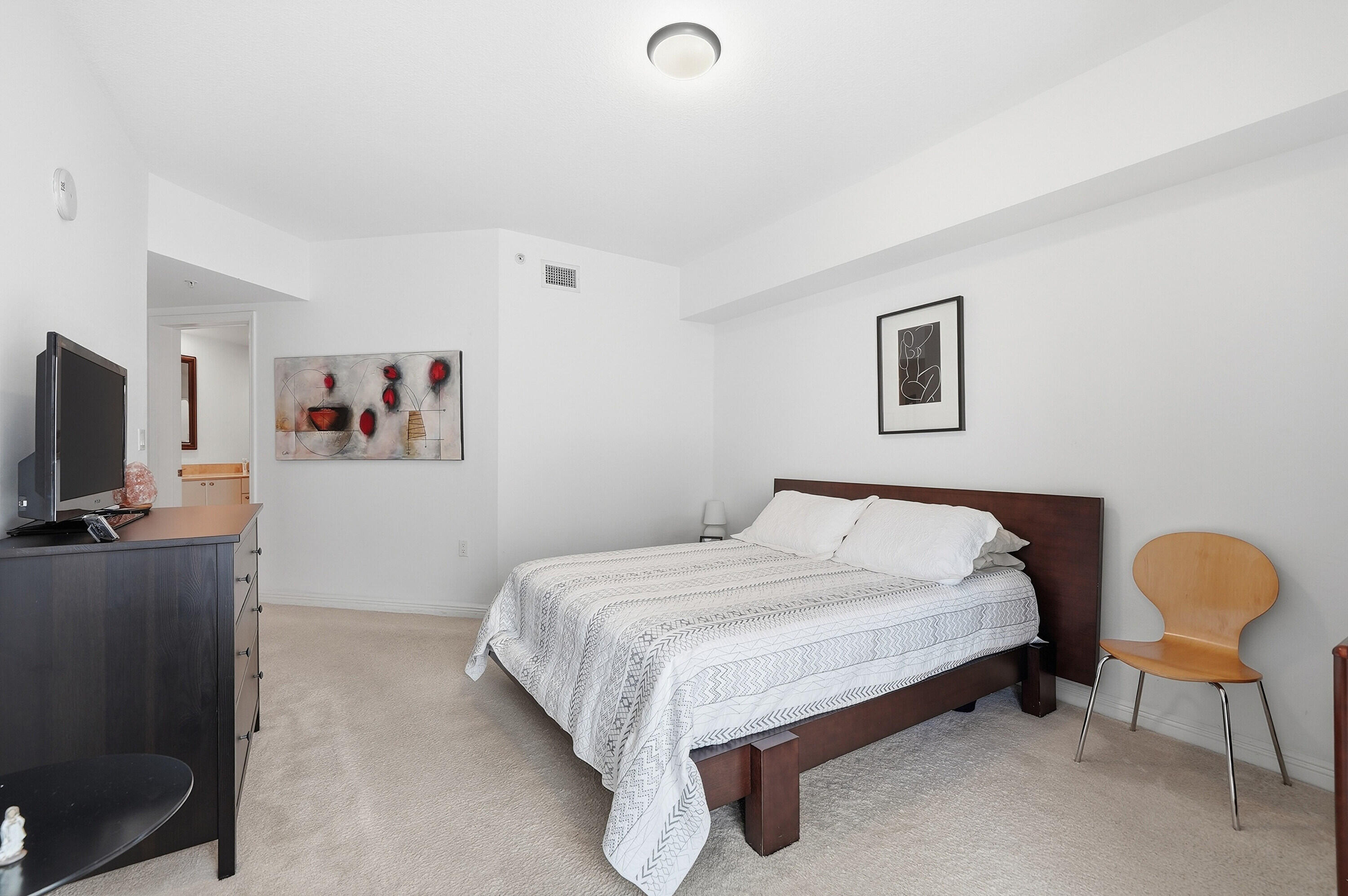 DUO CONDOMINIUM EAST - Residential