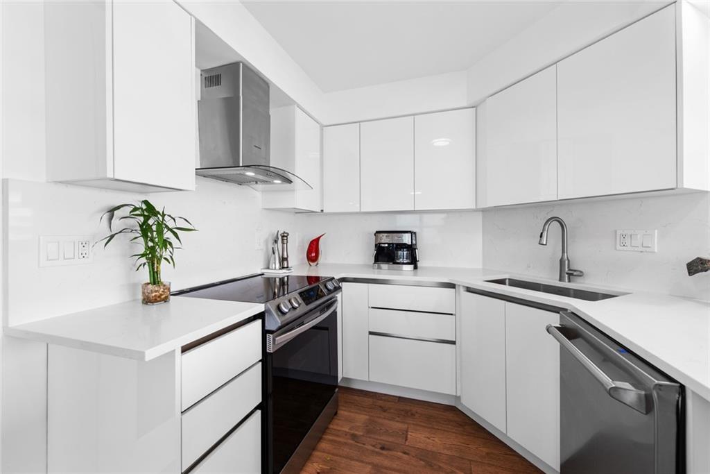 Sky Harbour East - Residential