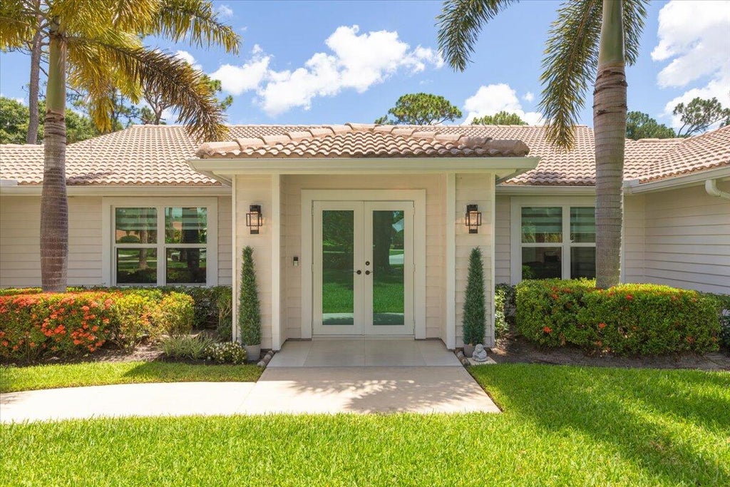 Photo of 7724 Wexford Way, Port Saint Lucie, FL 34986 (MLS # R11051923)
