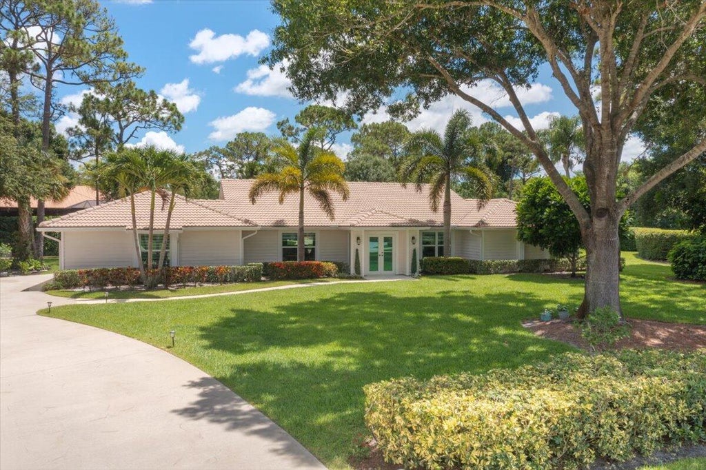 Photo of 7724 Wexford Way, Port Saint Lucie, FL 34986 (MLS # R11051923)