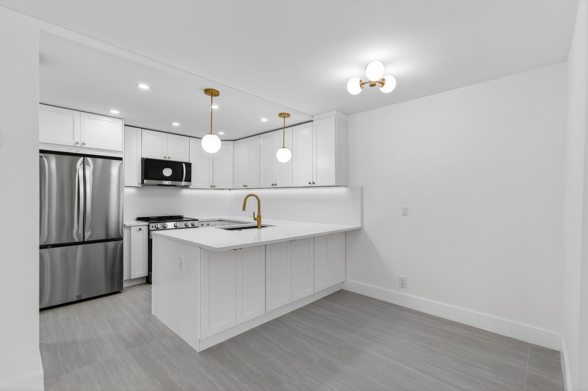 PINE RIDGE III CONDO - Residential