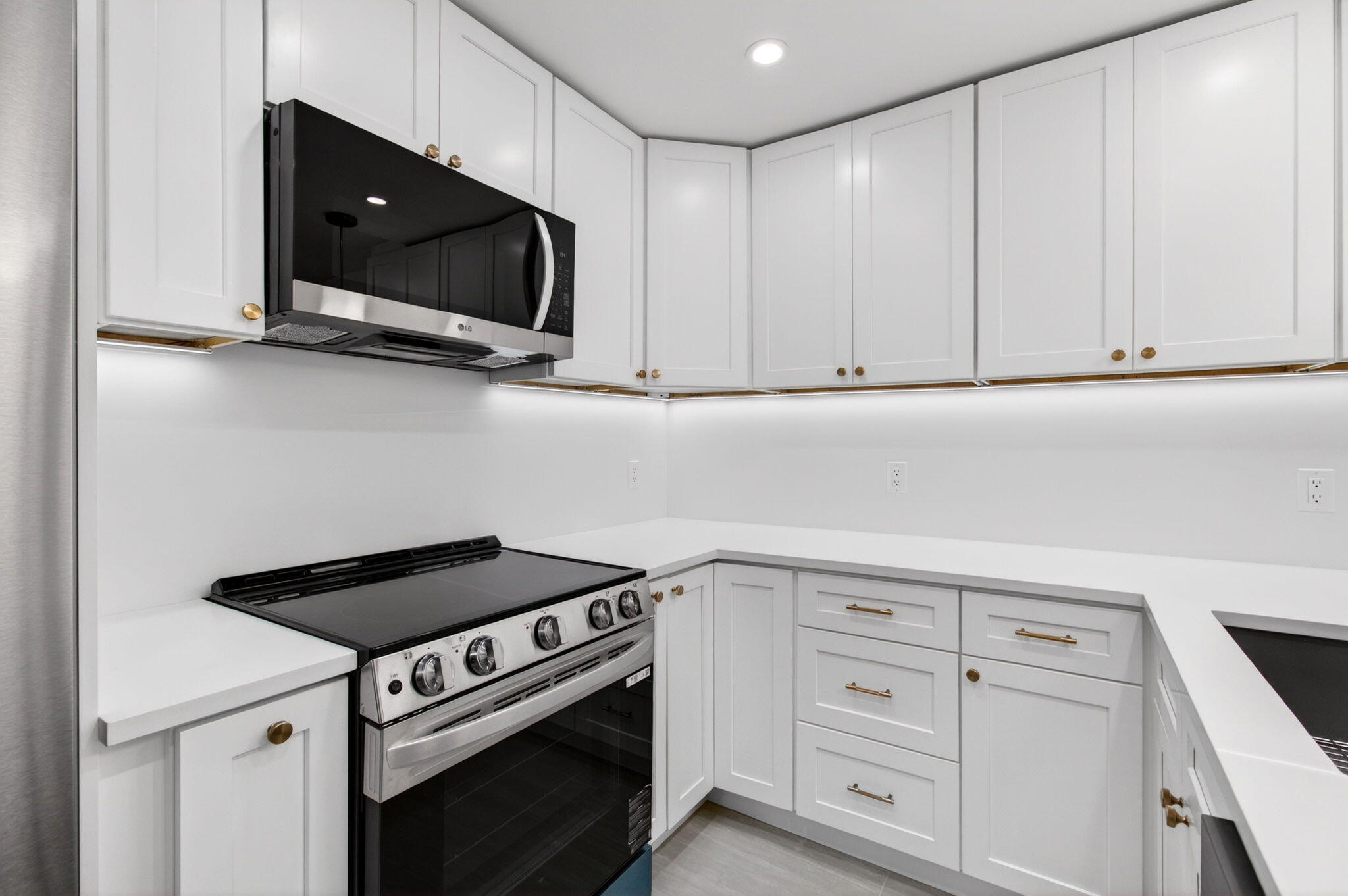 PINE RIDGE III CONDO - Residential