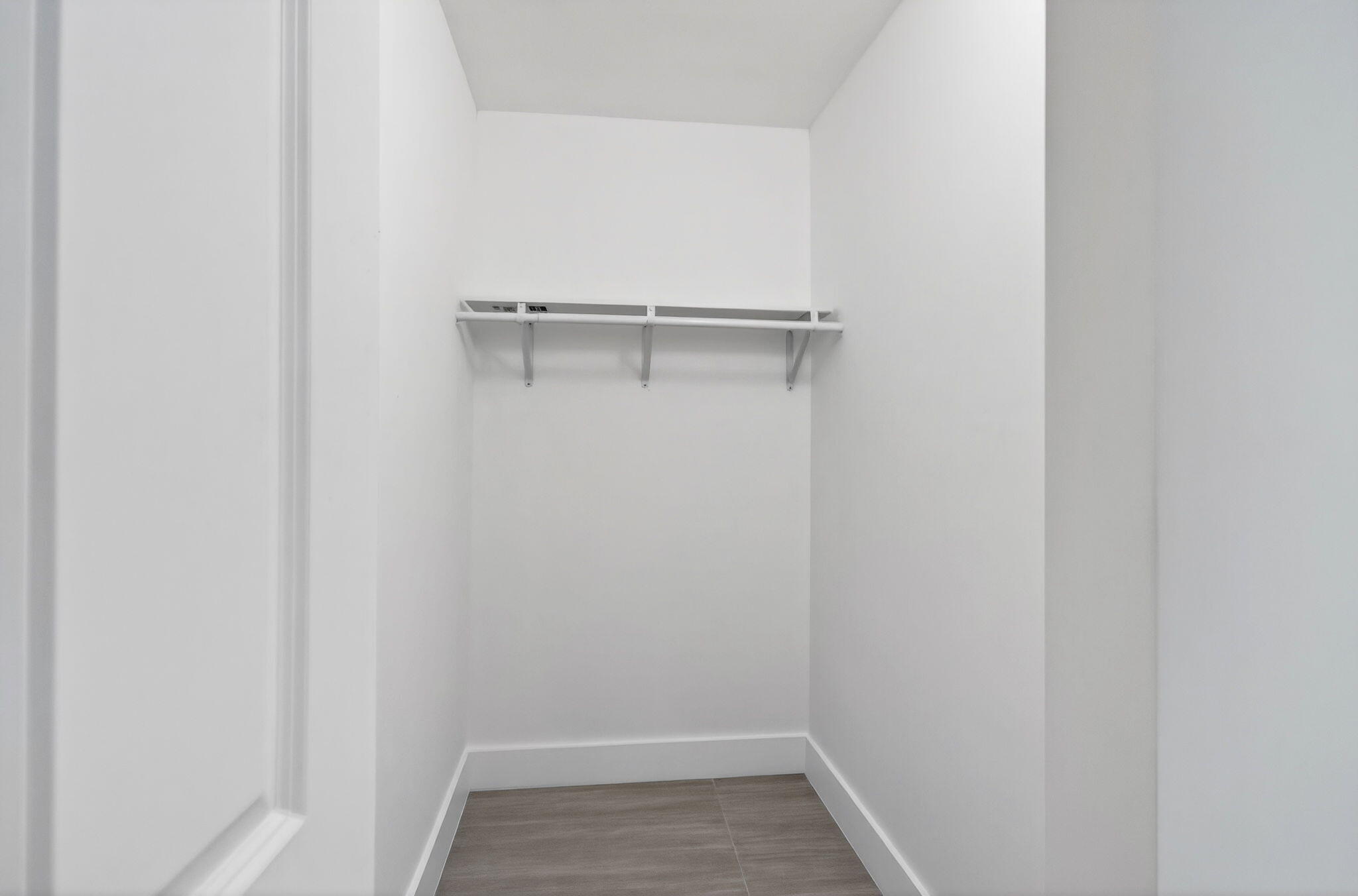 PINE RIDGE III CONDO - Residential