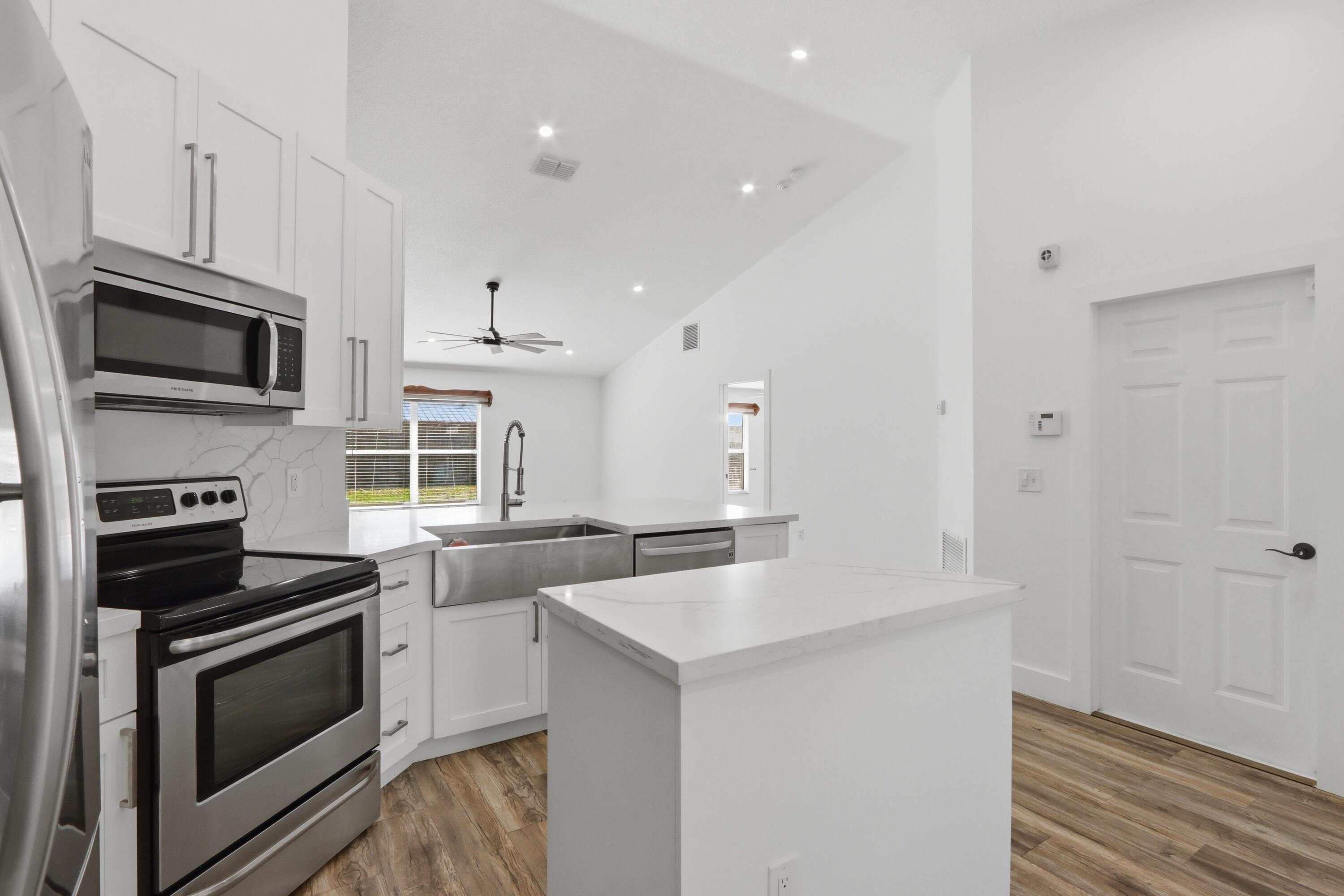 PORT ST LUCIE SECTION  31 - Residential