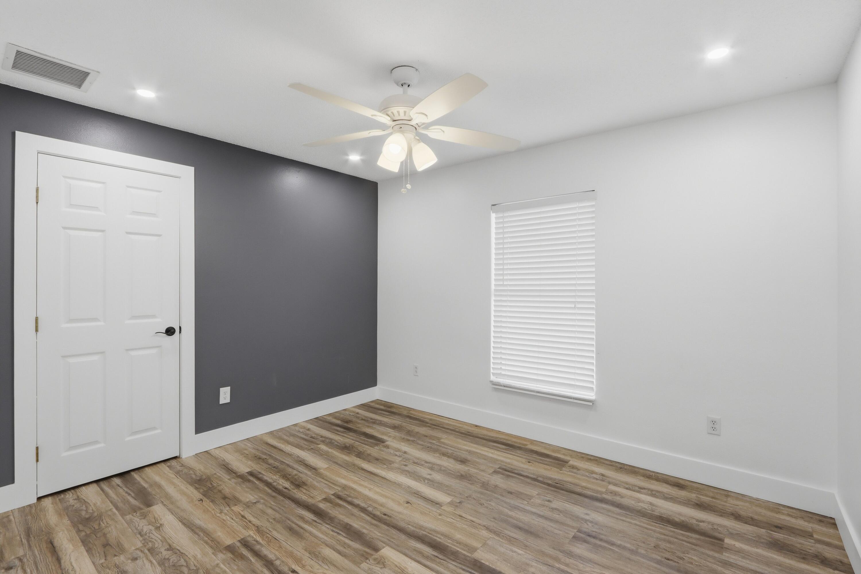 PORT ST LUCIE SECTION  31 - Residential