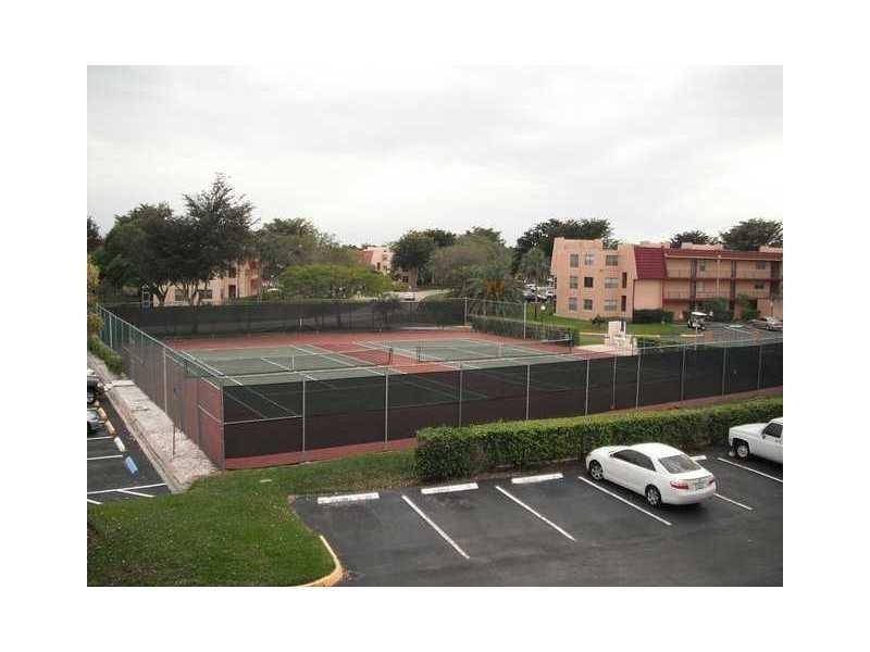 Lime Bay 7 Condo - Residential Lease