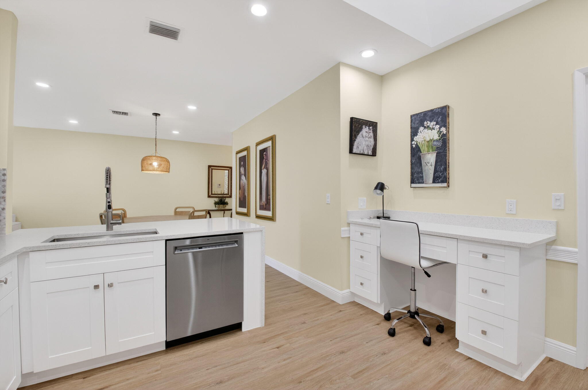 WHISPER WALK - Residential