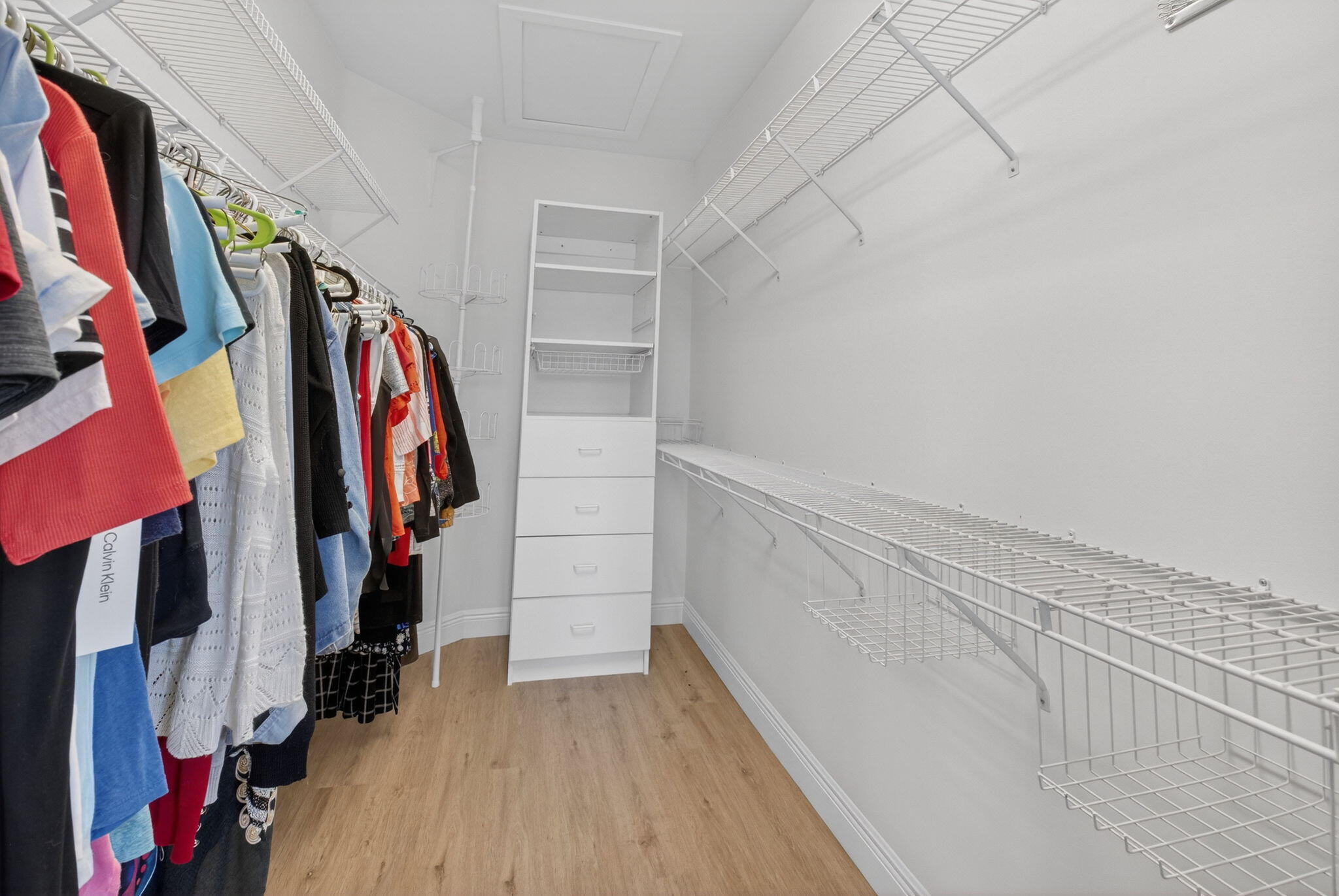 WHISPER WALK - Residential