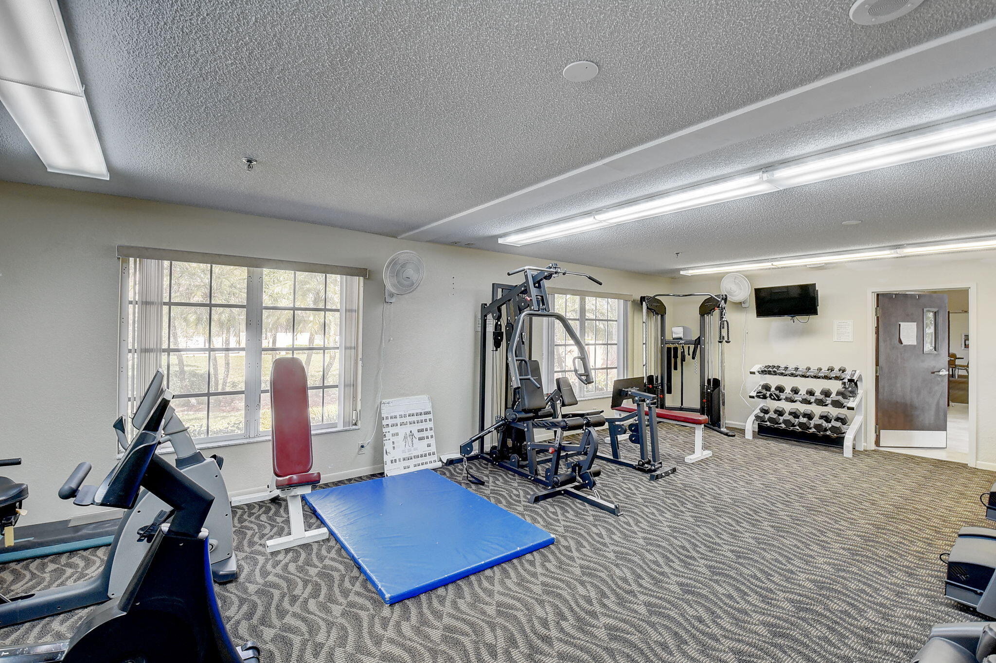 WHISPER WALK - Residential