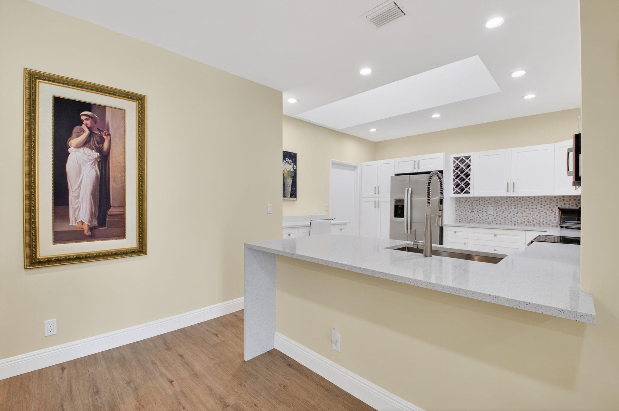 WHISPER WALK - Residential