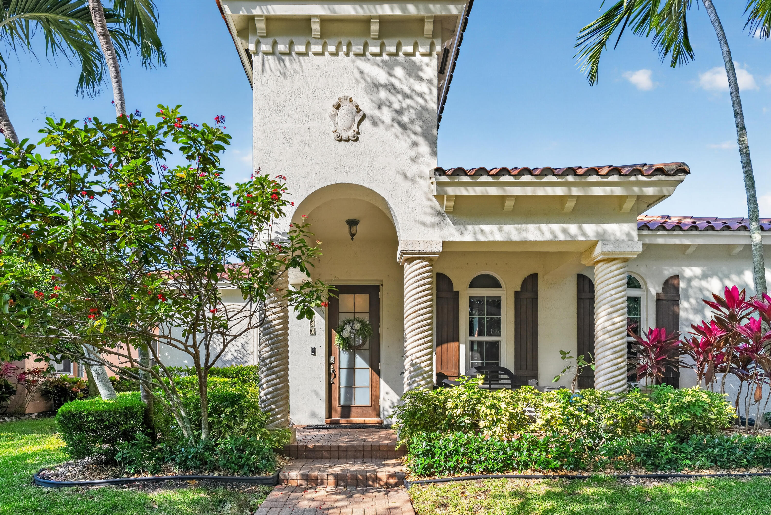 150 Santiago Drive