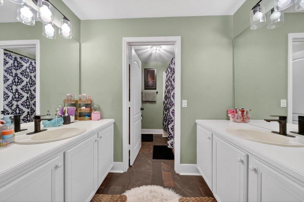 Harbour Isles at Lake Charles - Residential