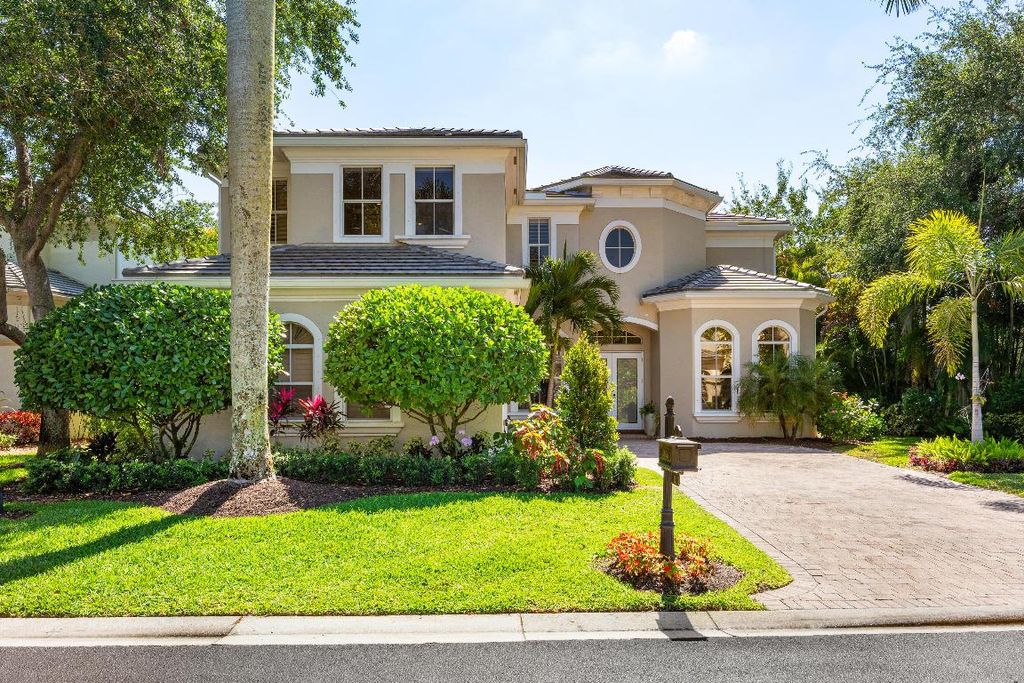 Photo of 121 Tranquilla Drive, Palm Beach Gardens, FL 33418 (MLS # R11085883)
