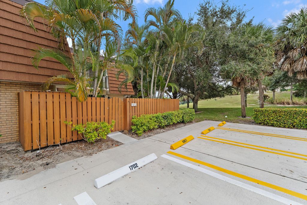 Photo of 3052 30th Court, Jupiter, FL 33477 (MLS # B26008223)
