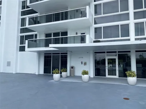 2715 N Ocean Blvd Unit 17D, Fort Lauderdale, FL MLS: F10411687