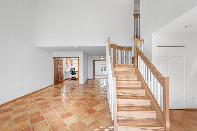 STRATHMORE ESTATES - Residential