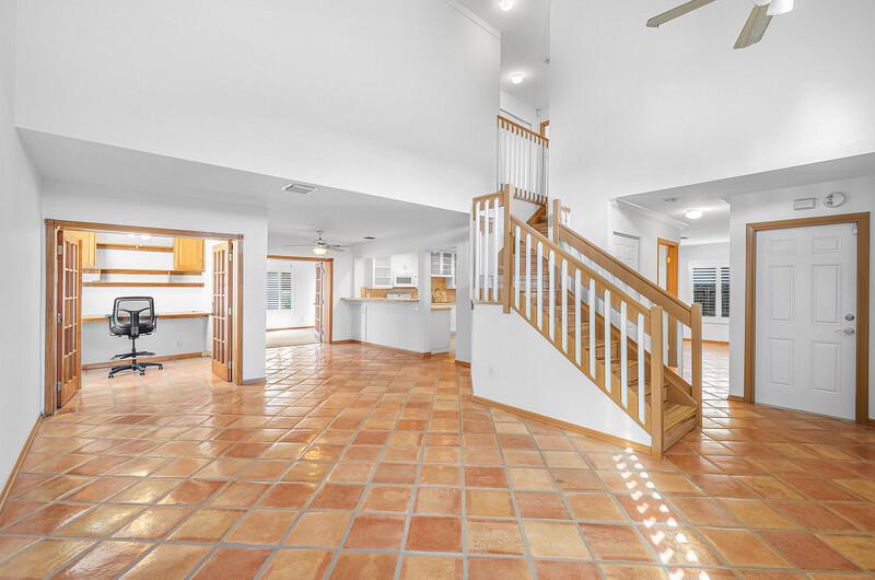 STRATHMORE ESTATES - Residential