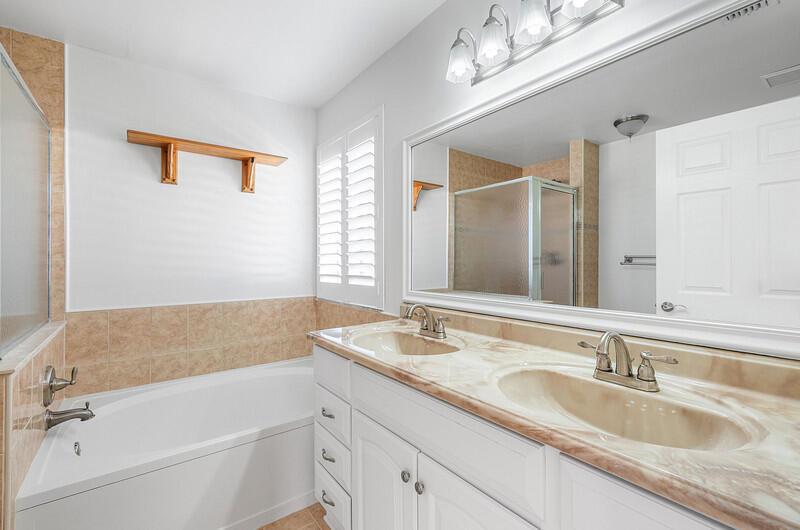 STRATHMORE ESTATES - Residential