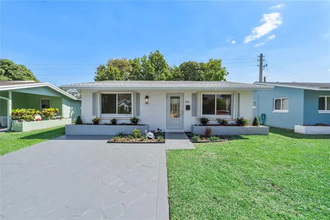 4918 NW 56th Ct, Tamarac, FL MLS: F10497866
