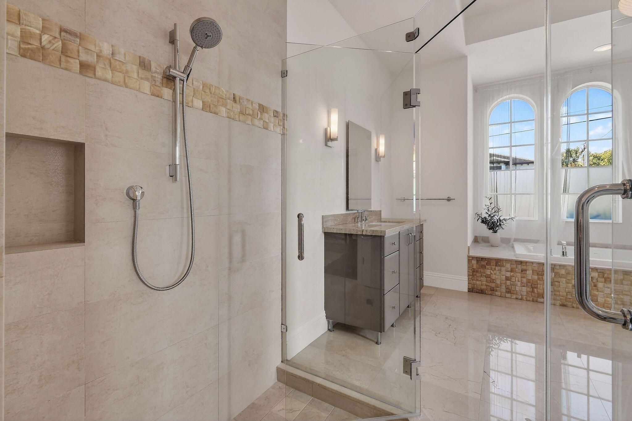 INTRACOASTAL PARK - Residential