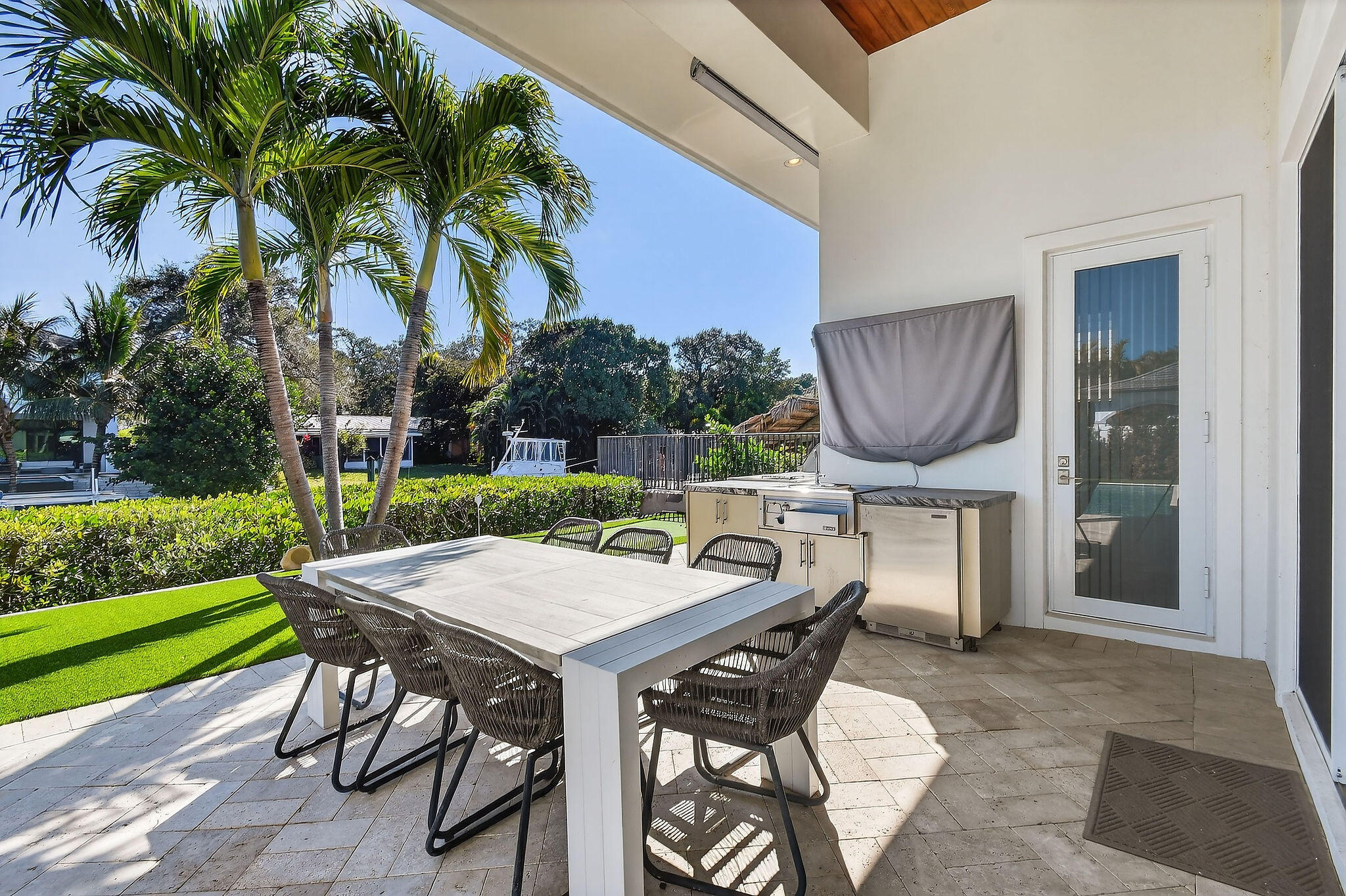 INTRACOASTAL PARK - Residential