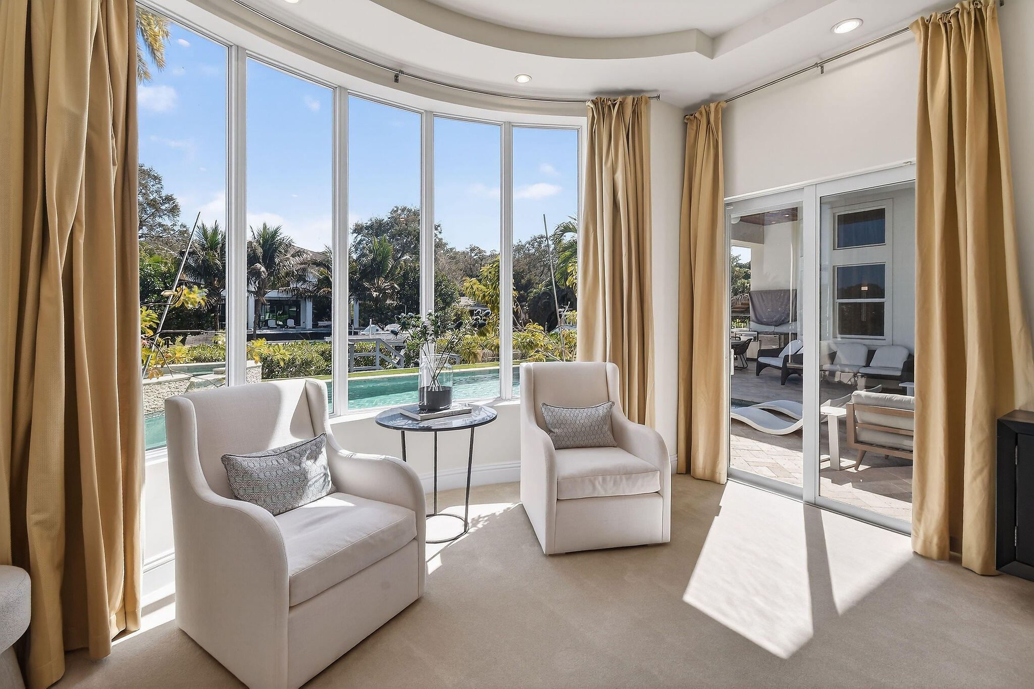 INTRACOASTAL PARK - Residential