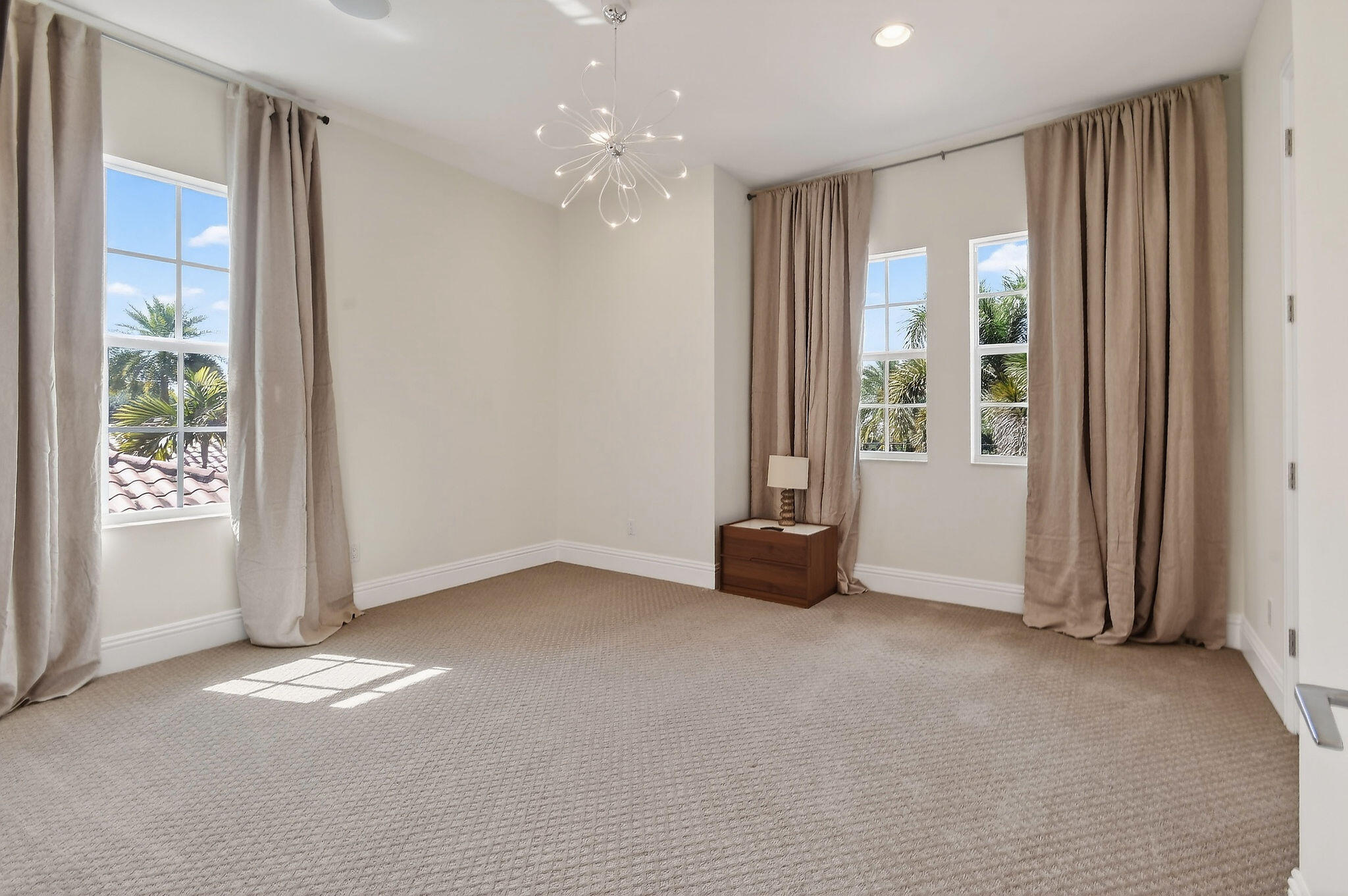 INTRACOASTAL PARK - Residential