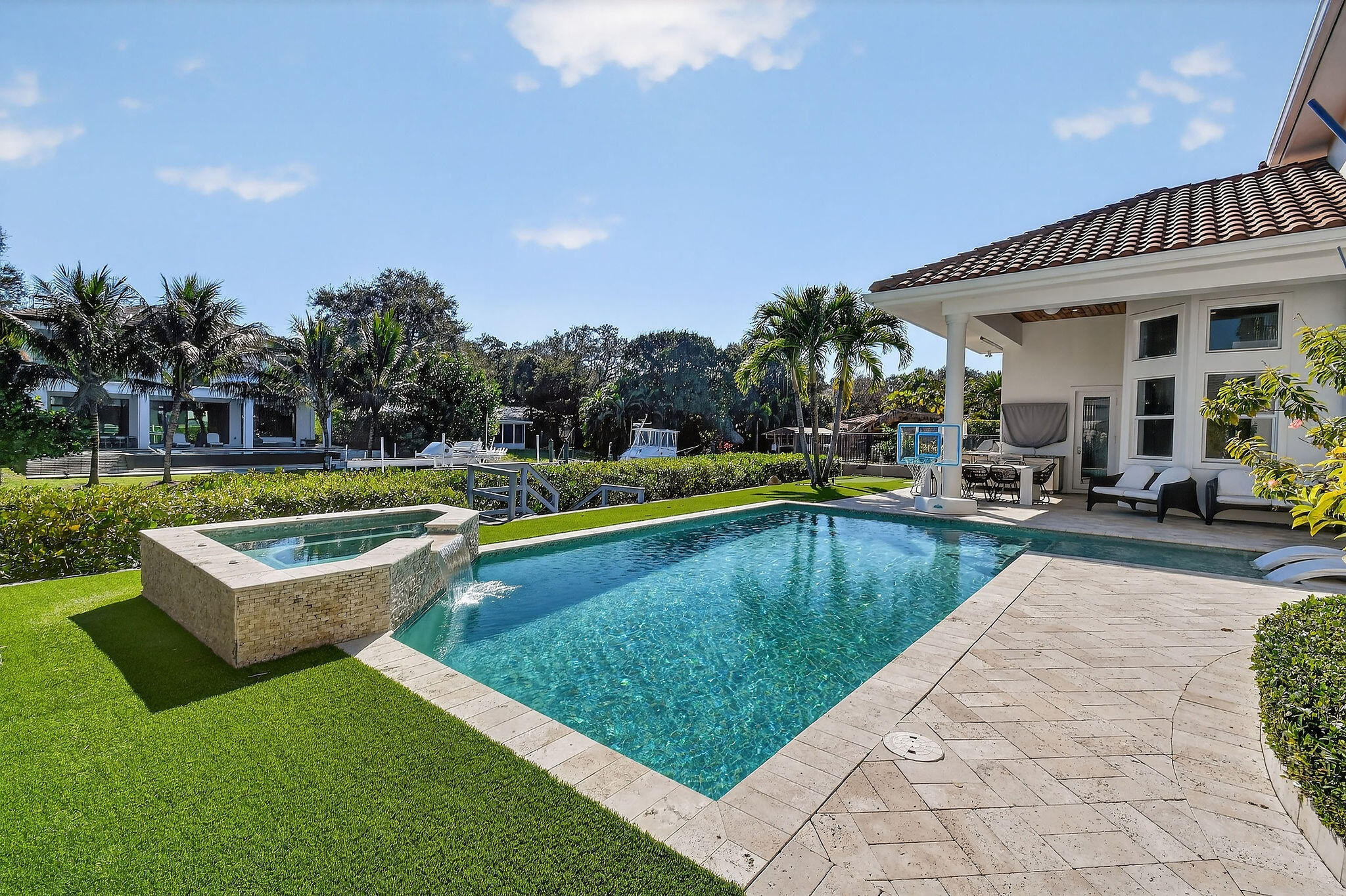 INTRACOASTAL PARK - Residential