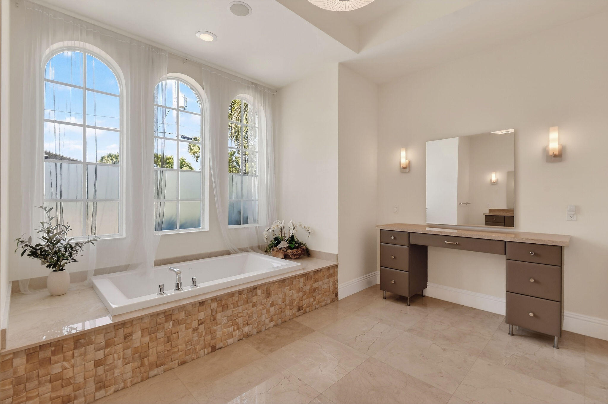 INTRACOASTAL PARK - Residential