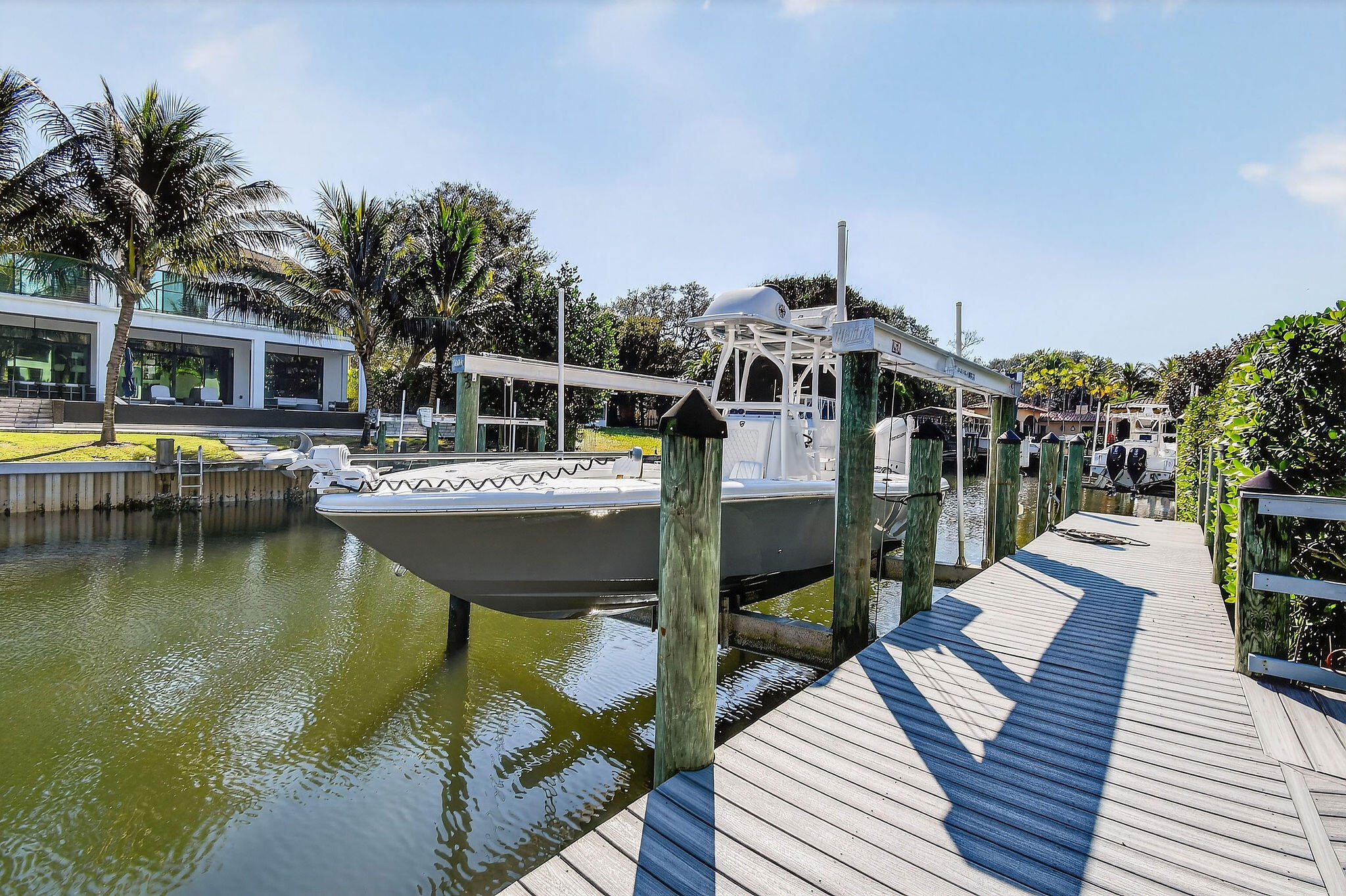 INTRACOASTAL PARK - Residential